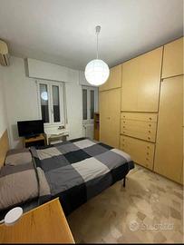 Stanza matrimoniale uso singola zona Milano Nord
