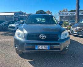 Toyota RAV 4 RAV4 2.2 D-4D 136CV Sol