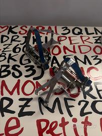 Pedali vintage con gabbiette