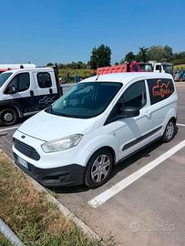 FORD TRANSIT COURRIER
