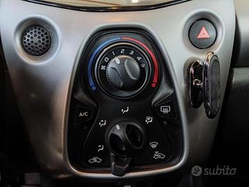 Comandi riscaldamento PEUGEOT 108 del 2016
