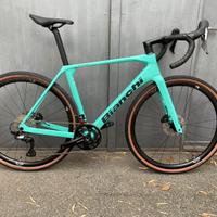 Bianchi Impulso Pro GRX 820 2x12