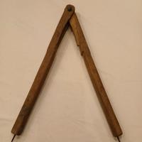 Antico compasso da falegname