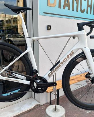 SPECIAL PRICE!BIANCHI INFINITO PRO ULTEGRA DI2