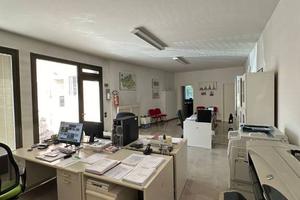 AMPIO UFFICIO CON POSSIBILE TRASFORMAZIONE IN APPA