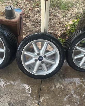 GOMME CON CERCHI IN LEGA ORIGINALI FORD