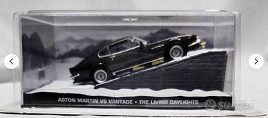 007 James Bond Aston Martin V8 Vantage