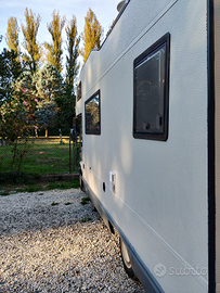 Camper mansardato vintage