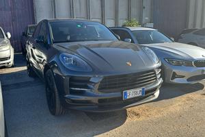 Porsche Macan 2.0 benzina