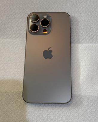 iPhone 15 Pro Max 256 GB Titanium Natural