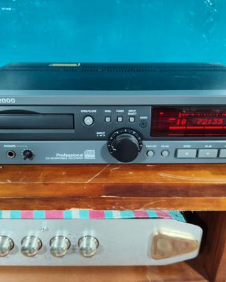 TASCAM CD R 200