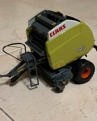 CLAAS Variant 365 rotopressa 1/32 Modellino UH