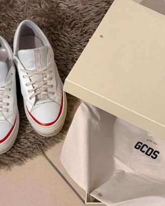 GCDS Sneakers Bianche con Logo Rosso - 44