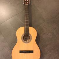 Chitarra classica Cort + accessori