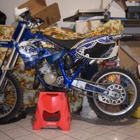 Yamaha YZ 125