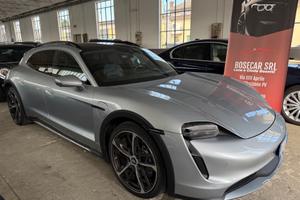 Porsche Taycan 4 Cross Turismo
