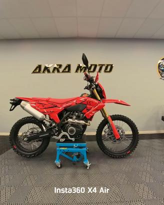 QJMOTOR COV 125X: LA TUA NUOVA AVVENTURA INIZIA DA