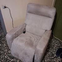 Poltrona elettrica reclinabile