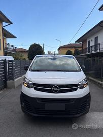 Opel Vivaro 1.5 diesel 120 cv (88kw)
