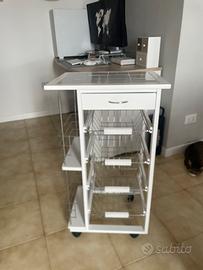 Carrello da cucina