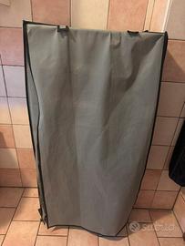 Mobiletto di plastica