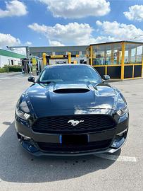 Ford Mustang 2.3 Ecoobost