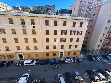 3 LOCALI A GENOVA