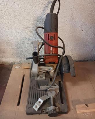 Flessibile Makita + supporto artigianale