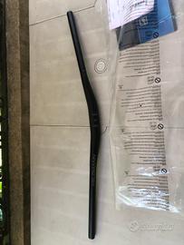 Manubrio MTB riser 30 mm