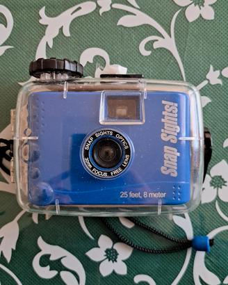 fotocamera analogica subaquea 