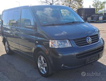 VOLKSWAGEN Multivan 2007