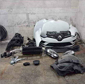 Ricambi renault clio 4