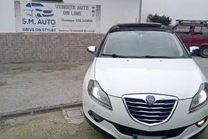 Lancia Delta Automatica Allestimento Platino 