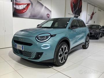 FIAT 600 Hybrid 110 CV DCT MHEV La Prima