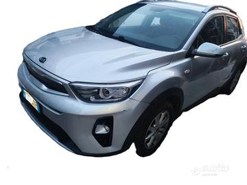Kia Stonic SUV 1.0i T-GDi Eco-Dynamics 2018 motore