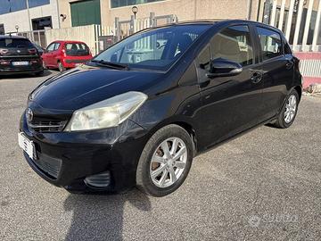 Toyota Yaris 5p 1.4 d-4d Lounge