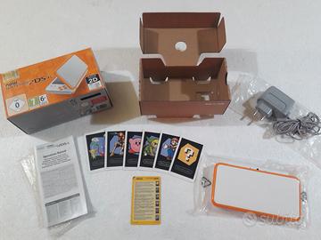 New Nintendo 2ds XL arancione/bianco ITA COMPLETA