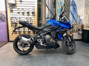 Triumph Tiger 800