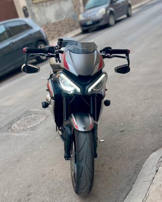 Triumph Street Triple 765 R