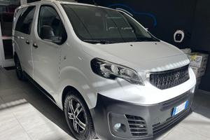 PEUGEOT Traveller BlueHDi 100 S&S Compact Busine