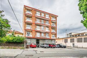 2 LOCALI A GRUGLIASCO