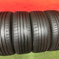 225 45 19 Gomme Estive 80% 2019 Michelin 225 45R19