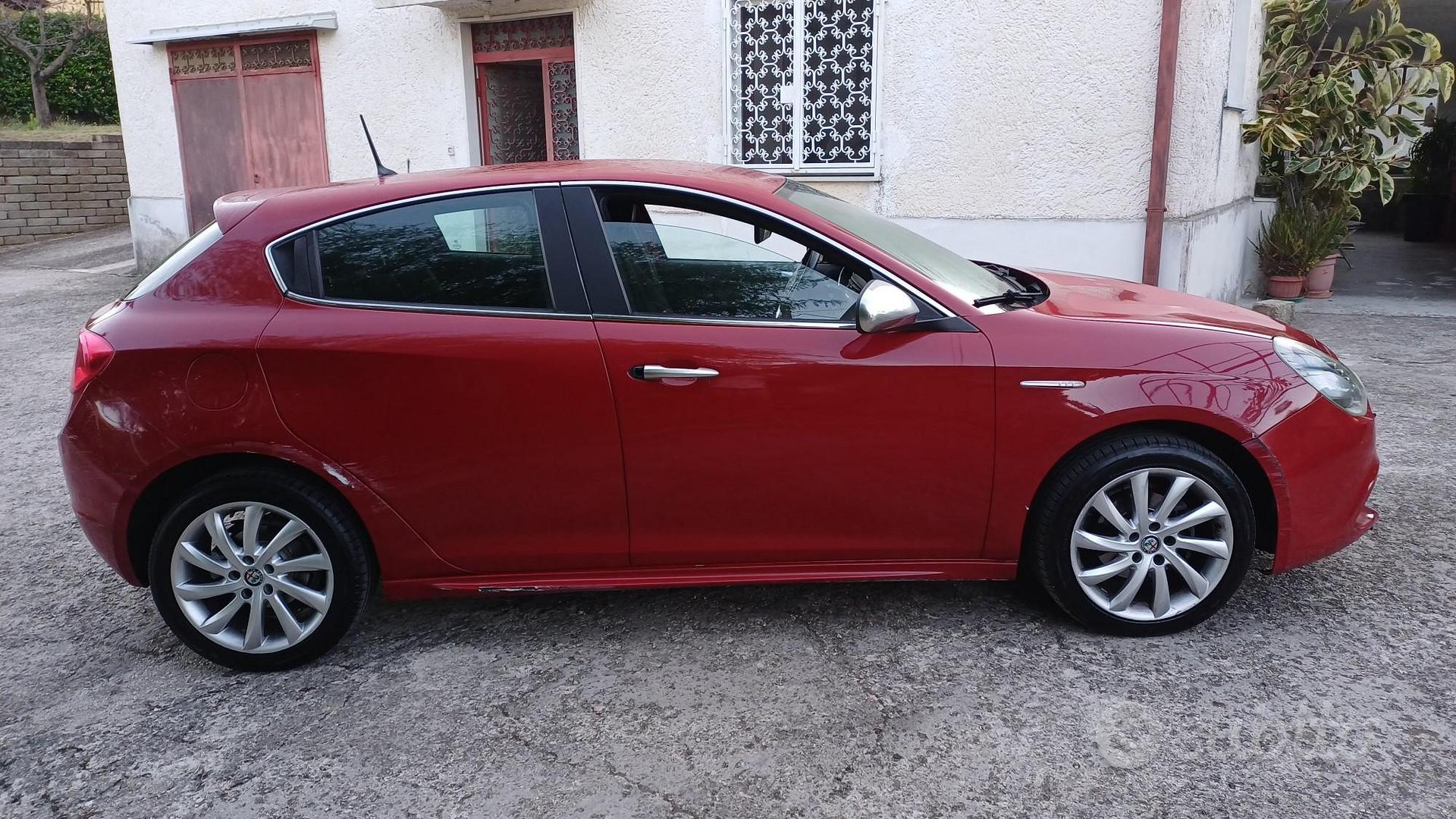 Alfa Romeo Giulietta 2016 photo 4