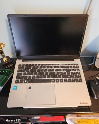 pc portatile Toshiba Dynabook