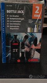 cric idraulico nuovo 