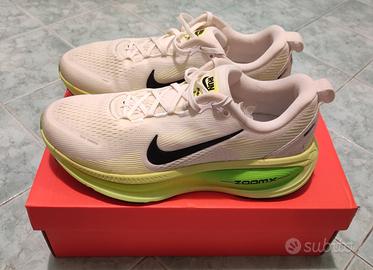 Nike Vomero 18 - Taglia 44 EU (28 cm)