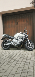 Yamaha FZ6
