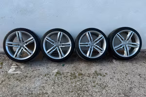 Cerchi 19” Audi  VW VAG gomme 4 stagioni nuove