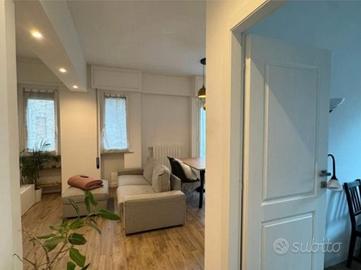 LADISPOLi TRILOCALE ARREDATO CON BALCONE