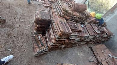 tegole marsigliesi e colmi